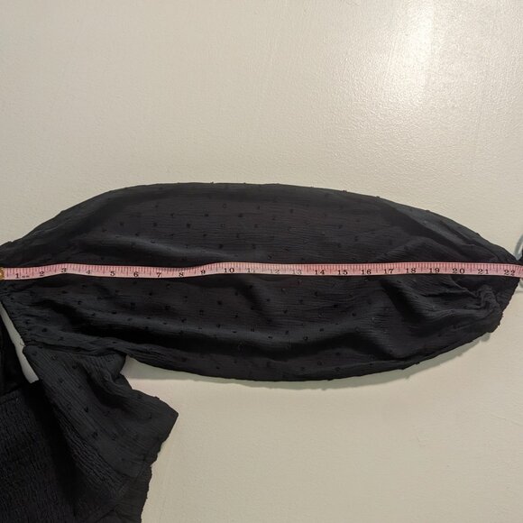 NWT Miami for Francesca's Black Off-Shoulder Crop Top in Medium - Picture 16 of 16